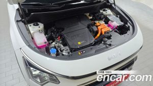 Kia Niro Signature 2025 года из Южной Кореи