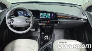Kia Niro Signature 2025 года из Южной Кореи