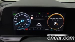 Kia Niro Signature 2025 года из Южной Кореи