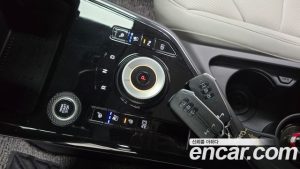 Kia Niro Signature 2025 года из Южной Кореи