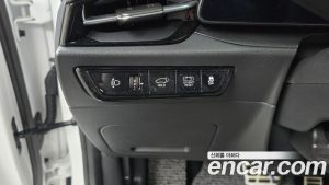 Kia Niro Signature 2025 года из Южной Кореи