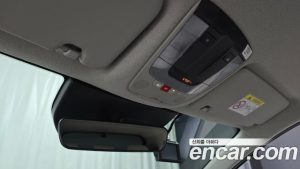 Kia Niro Signature 2025 года из Южной Кореи