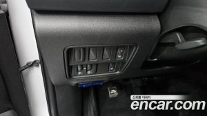 Renault-KoreaSamsung QM6 Quest 2.0 LPe LE 2WD 2024 года из Южной Кореи