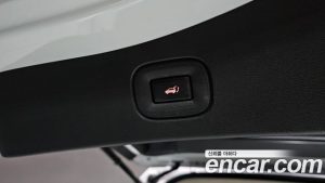 Renault-KoreaSamsung QM6 Quest 2.0 LPe LE 2WD 2024 года из Южной Кореи