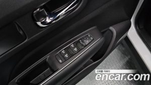 Renault-KoreaSamsung QM6 Quest 2.0 LPe LE 2WD 2024 года из Южной Кореи