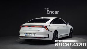 Kia K8 Signature 2025 года из Южной Кореи