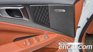 Kia K8 Signature 2025 года из Южной Кореи