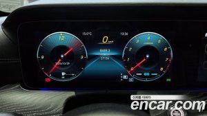 Mercedes-Benz E-Class E350 4MATIC AMG Line 2023 года из Южной Кореи