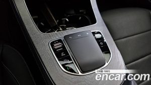 Mercedes-Benz E-Class E350 4MATIC AMG Line 2023 года из Южной Кореи