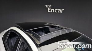 Mercedes-Benz E-Class E350 4MATIC AMG Line 2023 года из Южной Кореи