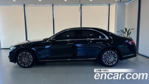 Mercedes-Benz S-Class S350 d 4MATIC 2025 года из Южной Кореи