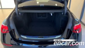Mercedes-Benz S-Class S350 d 4MATIC 2025 года из Южной Кореи