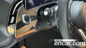 Mercedes-Benz E-Class E200 Avantgarde 2025 года из Южной Кореи