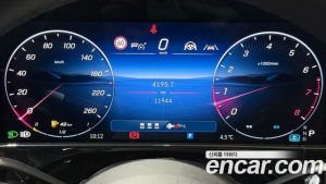 Mercedes-Benz E-Class E300 4MATIC AMG Line 2024 года из Южной Кореи