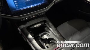 Mercedes-Benz E-Class E300 4MATIC AMG Line 2024 года из Южной Кореи