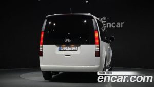Hyundai Staria HEV 1.6 Wagon 5 2025 года из Южной Кореи