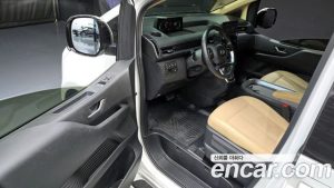 Hyundai Staria HEV 1.6 Wagon 5 2025 года из Южной Кореи