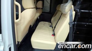 Hyundai Staria HEV 1.6 Wagon 5 2025 года из Южной Кореи