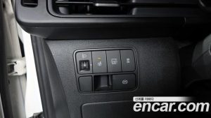 Hyundai Staria HEV 1.6 Wagon 5 2025 года из Южной Кореи