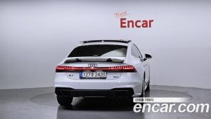 Audi A7 45 TDI 4WD Premium 2023 года из Южной Кореи
