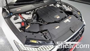 Audi A7 45 TDI 4WD Premium 2023 года из Южной Кореи