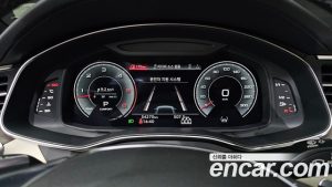 Audi A7 45 TDI 4WD Premium 2023 года из Южной Кореи