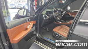BMW X7 xDrive 40d M Sport 6 2024 года из Южной Кореи