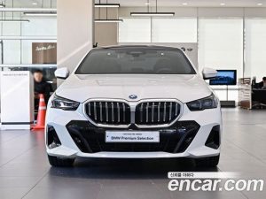 BMW 5-Series 530e M Sport 2025 года из Южной Кореи