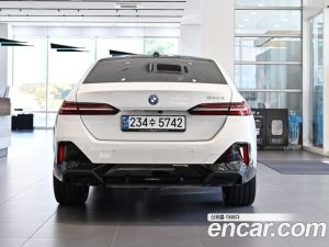 BMW 5-Series 530e M Sport 2025 года из Южной Кореи
