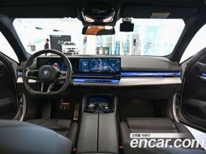 BMW 5-Series 530e M Sport 2025 года из Южной Кореи
