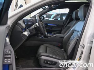 BMW 5-Series 530e M Sport 2025 года из Южной Кореи