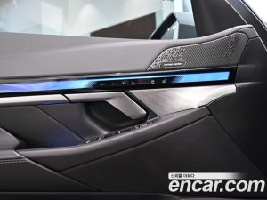 BMW 5-Series 530e M Sport 2025 года из Южной Кореи