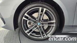 BMW 1-Series 120i M Sport 2023 года из Южной Кореи