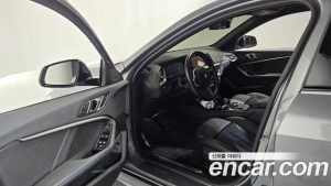 BMW 1-Series 120i M Sport 2023 года из Южной Кореи