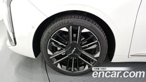 Kia K8 Signature 2025 года из Южной Кореи