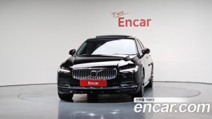 Volvo S90 B6 AWD ULTIMATE Bright 2023 года из Южной Кореи