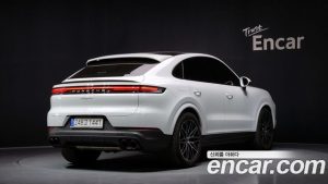 Porsche Cayenne 3.0 Coupe 2024 года из Южной Кореи