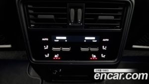 Porsche Cayenne 3.0 Coupe 2024 года из Южной Кореи