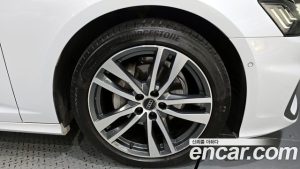 Audi A6 40 TDI 4WD Premium 2023 года из Южной Кореи