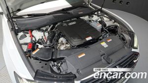 Audi A6 40 TDI 4WD Premium 2023 года из Южной Кореи