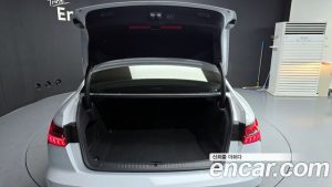 Audi A6 40 TDI 4WD Premium 2023 года из Южной Кореи