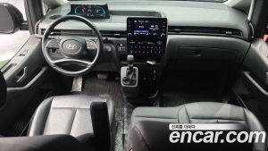 Hyundai Staria HEV 1.6 Tourer 9-Seater 2025 года из Южной Кореи