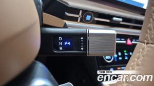 Hyundai Santafe Бензин 2.5T 4WD 2024 года из Южной Кореи