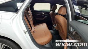 Audi A6 45 TFSI 4WD Premium 2023 года из Южной Кореи