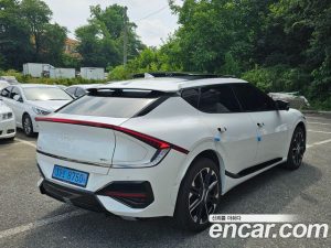 Kia EV6 Long Range 2WD 2025 года из Южной Кореи