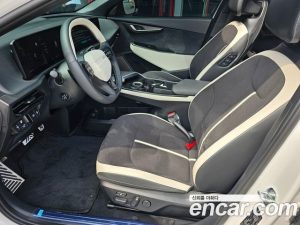 Kia EV6 Long Range 2WD 2025 года из Южной Кореи