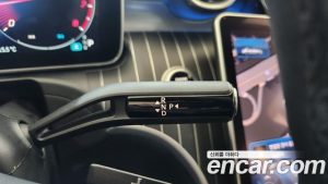 Mercedes-Benz C-Class C300 4MATIC Avantgarde 2024 года из Южной Кореи