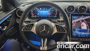 Mercedes-Benz C-Class C300 4MATIC Avantgarde 2024 года из Южной Кореи