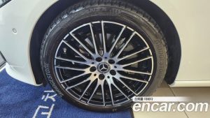 Mercedes-Benz C-Class C300 4MATIC Avantgarde 2024 года из Южной Кореи