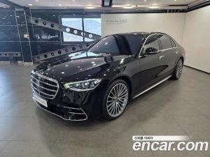 Mercedes-Benz S-Class S500L 4MATIC 2023 года из Южной Кореи